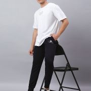 04. FLEECE JOGGERS