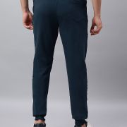 04. FLEECE JOGGERS
